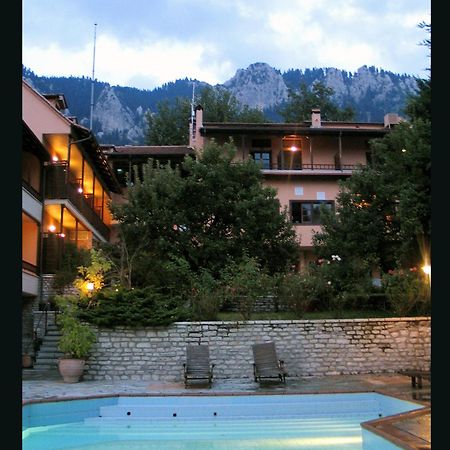 Hotel Papanastasiou Eláti エクステリア 写真