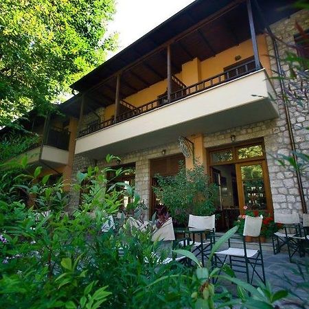 Hotel Papanastasiou Eláti エクステリア 写真