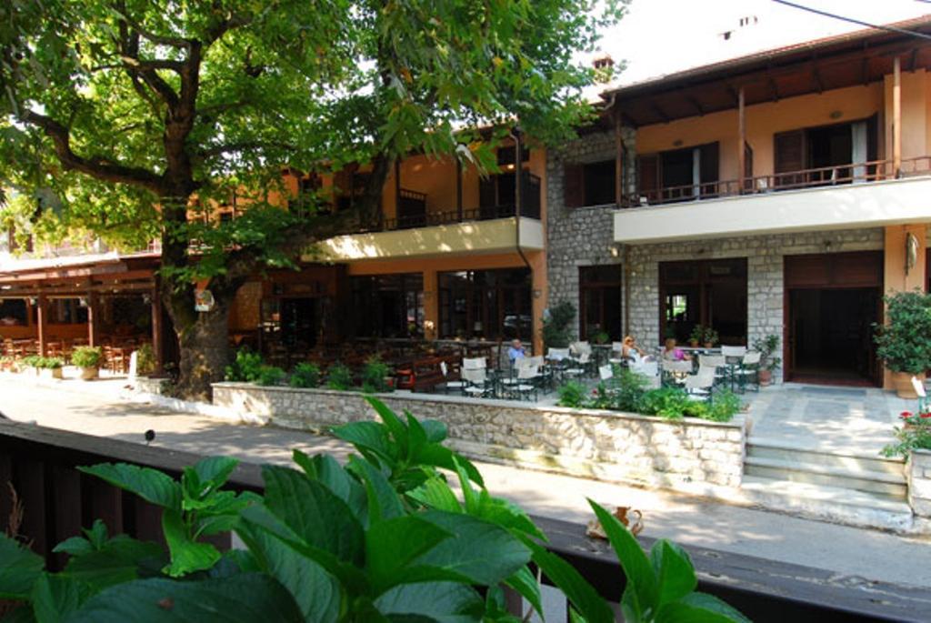 Hotel Papanastasiou Eláti エクステリア 写真