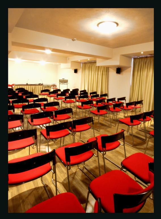 Hotel Papanastasiou Eláti エクステリア 写真